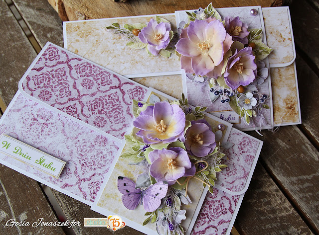 kartka kopertówka fioletowa z kwiatami
